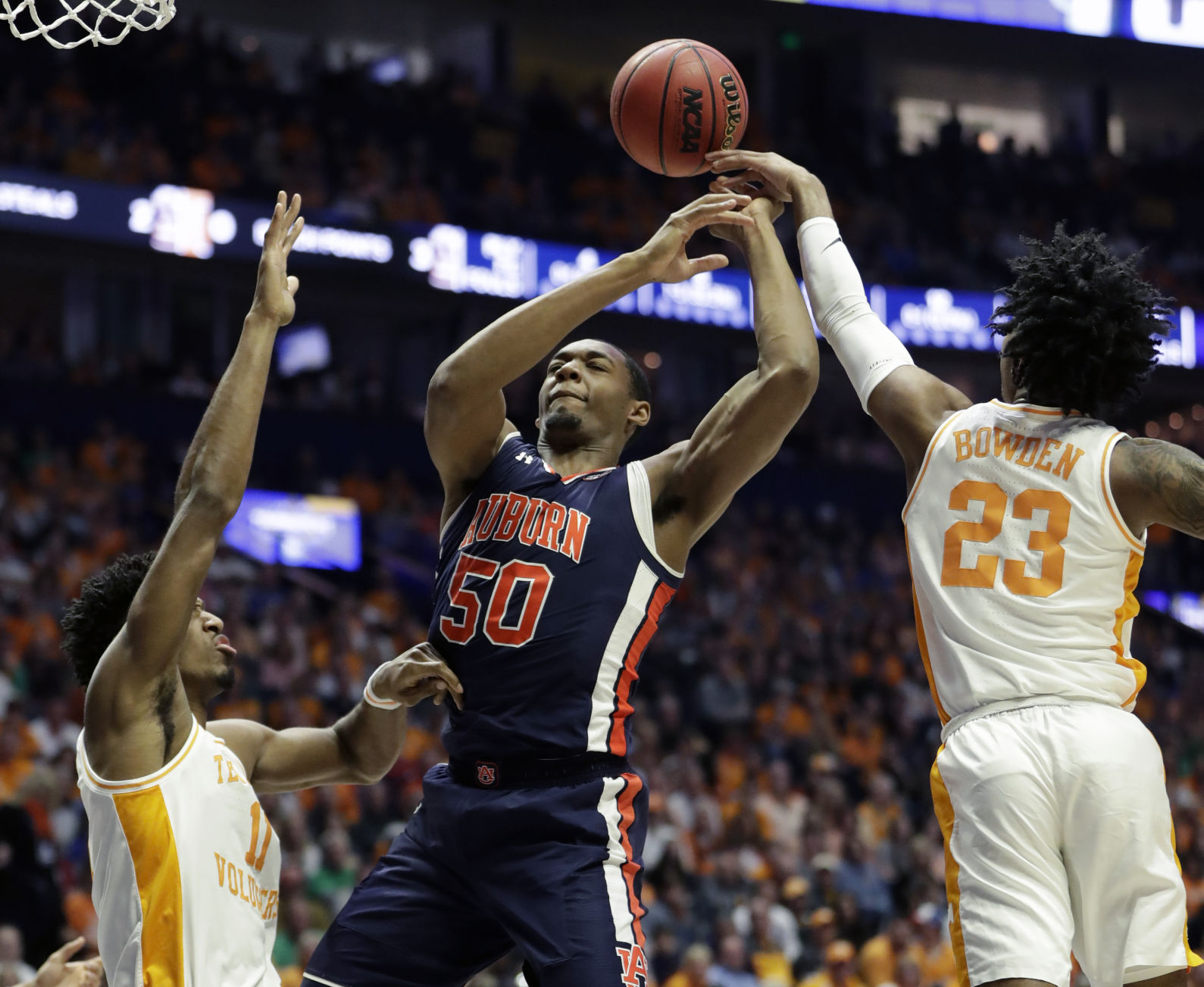 Auburn vs. Tennessee, SEC Tournament championship